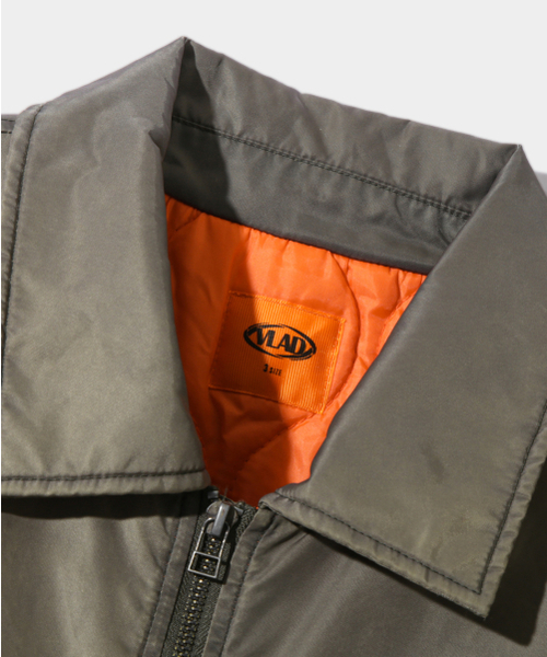 DIMITRI BLACK（ディミトリブラック）の「VLAD ダイングダーティウォッシュドエビエーター航空ジャケット_オリーブ（MA-1・レディース・その他・LARGE/MEDIUM）」の5枚目の写真