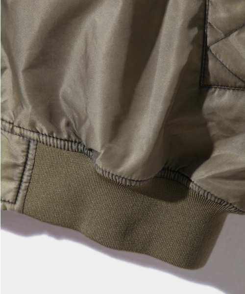 DIMITRI BLACK（ディミトリブラック）の「VLAD ダイングダーティウォッシュドエビエーター航空ジャケット_オリーブ（MA-1・レディース・その他・LARGE/MEDIUM）」の12枚目の写真