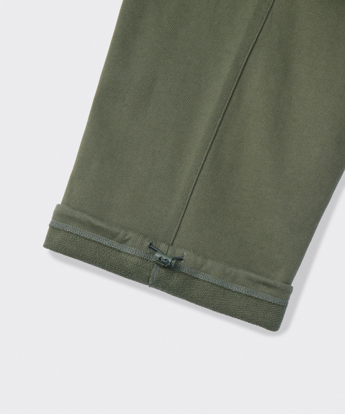 MUSINSA STANDARD（ムシンサスタンダード）の「パラシュートスウェットパンツ [カーキ]（スウェットパンツ・メンズ・その他・SMALL/MEDIUM/LARGE/X-LARGE/XX-LARGE）」の7枚目の写真
