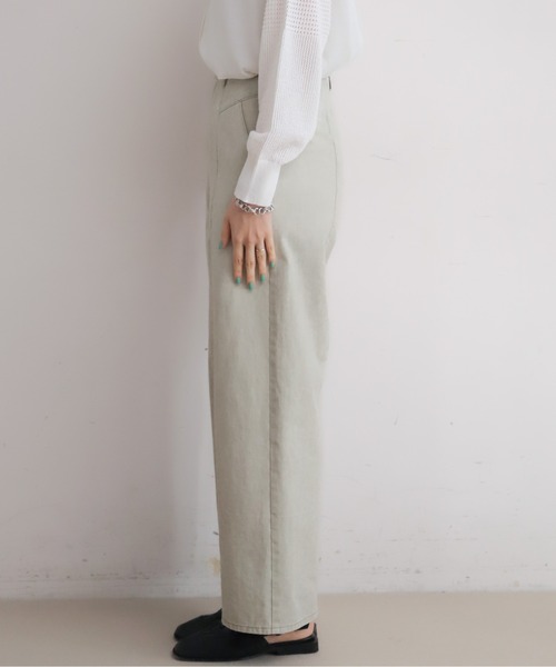 NOMBRE IMPAIR(ノンブルアンペール)の「ピグメントダイ ワイドストレートパンツ(その他パンツ・レディース・ライトグレー/ブラウン・MEDIUM/SMALL)」の5枚目の写真