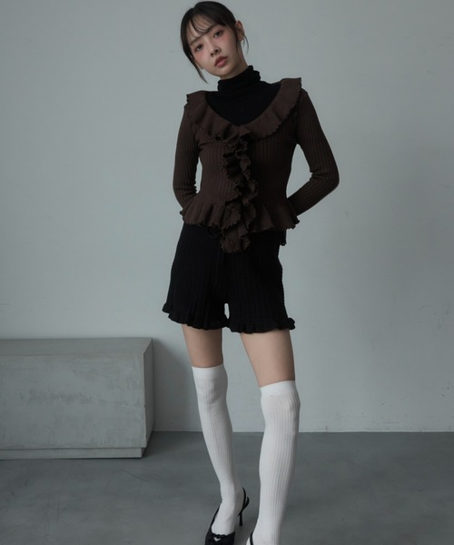 Nadana(ナダナ)の「ケーブルニットショートパンツ(その他パンツ・レディース・グレー/アイボリー/ブラック・FREE)」の5枚目の写真