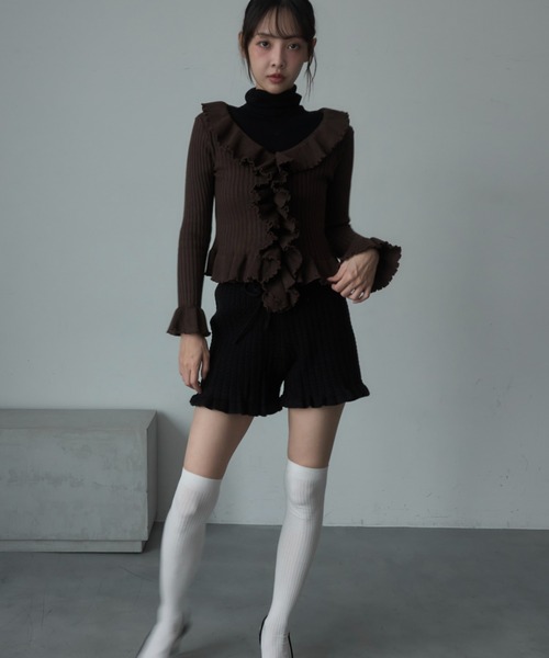 Nadana(ナダナ)の「ケーブルニットショートパンツ(その他パンツ・レディース・グレー/アイボリー/ブラック・FREE)」の9枚目の写真