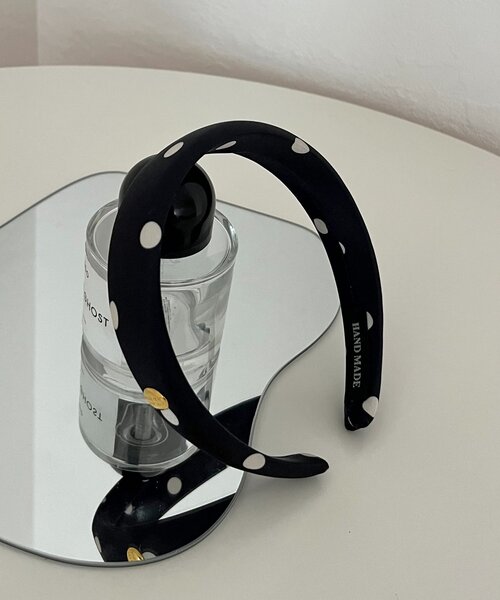 prose verse（プロズヴェール）の「ドットカチューシャ（カチューシャ・レディース・ブラック/アイボリー・FREE）」の7枚目の写真