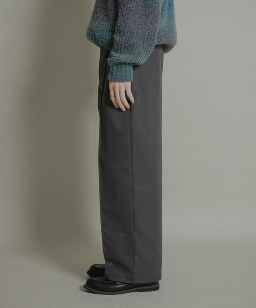 SENSE OF PLACE by URBAN RESEARCH(センスオブプレイスバイアーバンリサーチ)の「ピンタックワイドスラックス(その他パンツ・メンズ・チャコールグレー/ライトベージュ・MEDIUM/LARGE)」の10枚目の写真