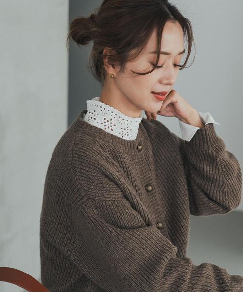 URBAN RESEARCH DOORS（アーバンリサーチドアーズ）の「アイレットレース衿ブラウス（シャツ/ブラウス・レディース・ブラック/オフホワイト・FREE）」の5枚目の写真