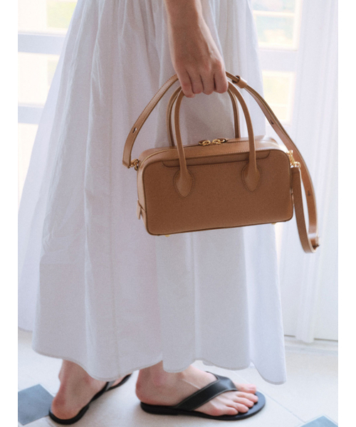 DEMERIEL(ドゥメリエル)の「Bowling Bag Medium Soft Brown(メッセンジャーバッグ・レディース・その他・FREE)」の4枚目の写真