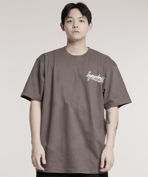 CREAM SODA LAB(クリームソーダラボ)の「バスケットボールレッスン.1 半袖Tシャツ チャコール ホワイト(Tシャツ/カットソー・レディース・その他・LARGE/MEDIUM/X-LARGE/XX-LARGE)」の2枚目の写真