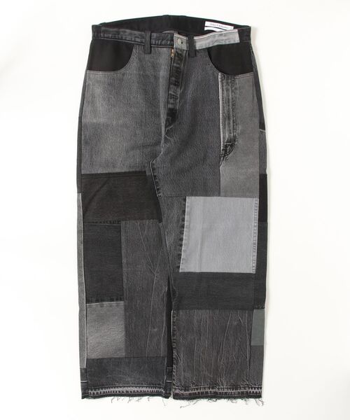 Children of the discordance(チルドレン オブ ザ ディスコ-ダンス)の「Children of the discordance / PATCHWORK WIDE DENIM PANTS / DISNYPT-002(デニムパンツ・メンズ・ブルー/ブラック・3/2/1)」の2枚目の写真