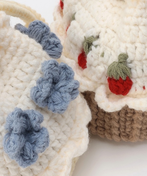 petit main（プティマイン）の「ニットケーキポシェット（ショルダーバッグ・キッズ・クリーム/レッド・F）」の5枚目の写真