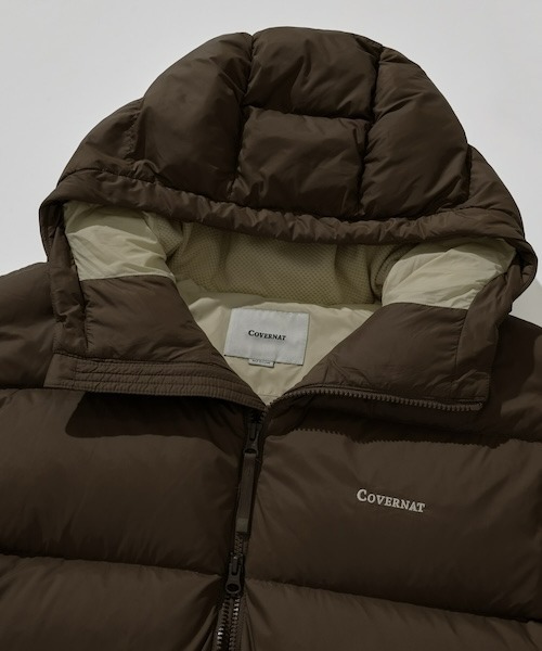 COVERNAT（カバーナット）の「[SOOBIN着用] CIVIC RDS HOODED SHORT PUFFER（ダウンジャケット/コート・メンズ・ダークネイビー/ブラウン・XX-LARGE/X-LARGE/LARGE/MEDIUM/SMALL/X-SMALL）」の15枚目の写真