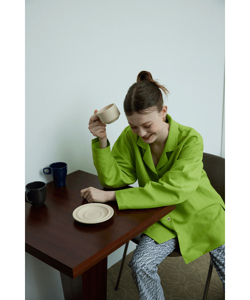 KOOKEESEE(クキシ)の「セミブーツカットラミプリントスリットパンツ_薄紫(その他パンツ・レディース・その他・SMALL/MEDIUM)」の12枚目の写真