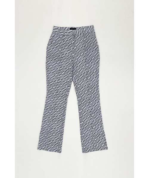 KOOKEESEE(クキシ)の「セミブーツカットラミプリントスリットパンツ_薄紫(その他パンツ・レディース・その他・SMALL/MEDIUM)」の19枚目の写真