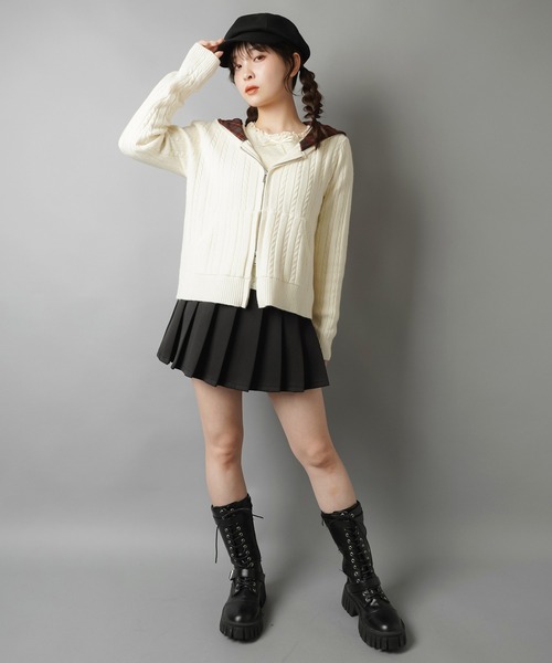 SPINNS（スピンズ）の「チェック裏フードで差がつく☆ダブルジップケーブルニットカーディガン（カーディガン/ボレロ・レディース・グレー/アイボリー/サックスブルー/チャコール・ONESIZE）」の12枚目の写真