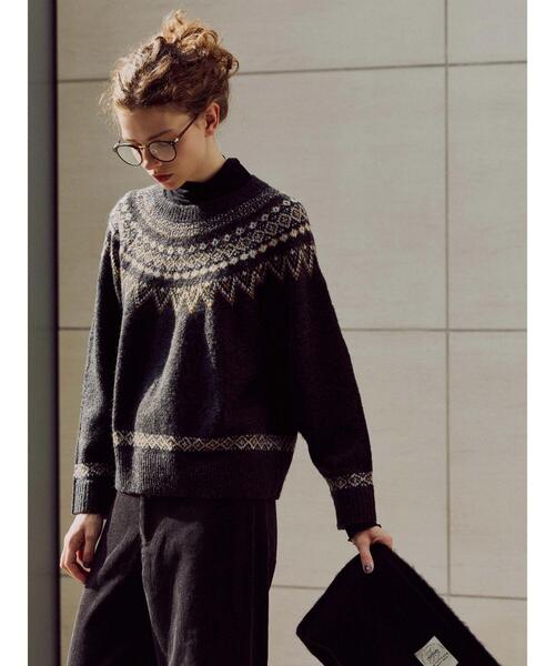 Lugnoncure（ルノンキュール）の「配色求心柄ニット（ニット/セーター・レディース・チャコールグレー/グレー/ネイビー/ベージュ・F）」の9枚目の写真