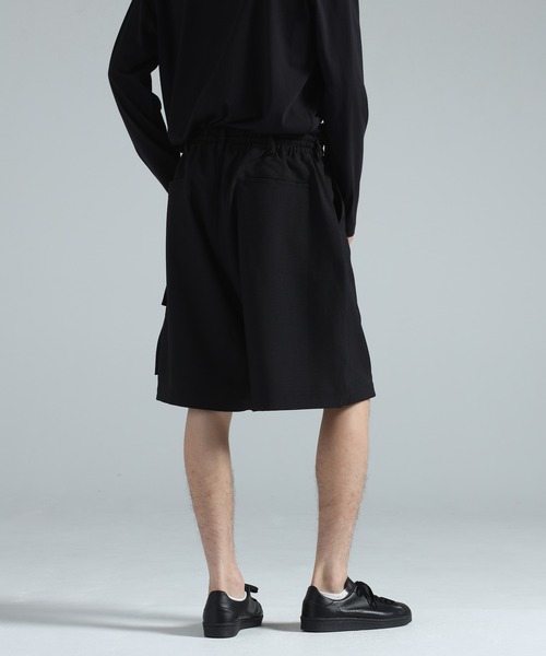 Y-3(ワイスリー)の「Y-3 SPORT UNIFORM CARGO SHORTS(カーゴパンツ・メンズ・ブラック・SMALL/MEDIUM/LARGE/X-LARGE/X-SMALL/XX-SMALL)」の4枚目の写真
