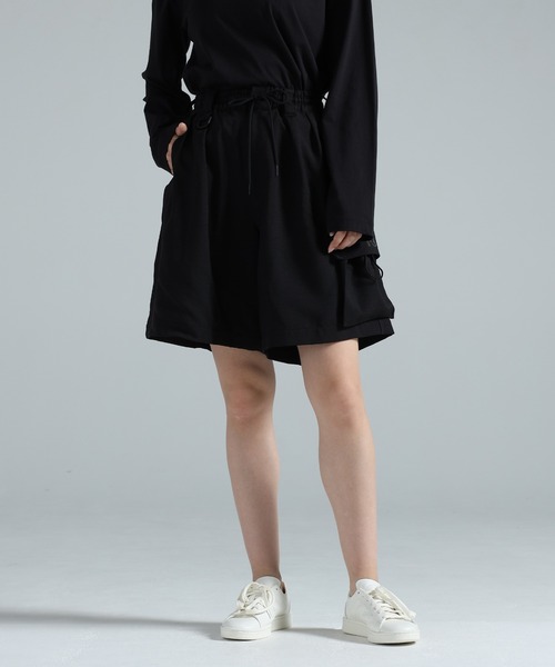 Y-3(ワイスリー)の「Y-3 SPORT UNIFORM CARGO SHORTS(カーゴパンツ・メンズ・ブラック・SMALL/MEDIUM/LARGE/X-LARGE/X-SMALL/XX-SMALL)」の5枚目の写真