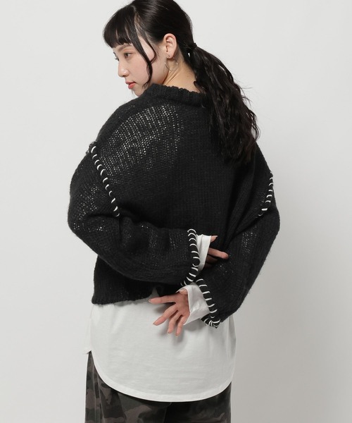 niko and...（ニコアンド）の「ハンドステッチオーバーVネックプルオーバー（ニット/セーター・レディース・ピンク/アイボリー/ブラック/グリーン・FREE）」の2枚目の写真