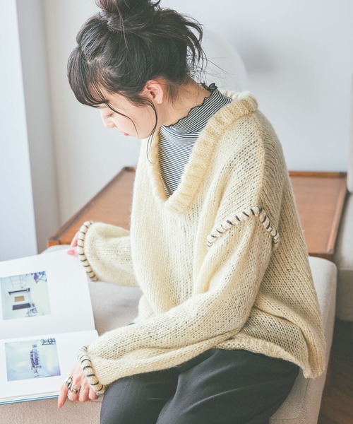 niko and...（ニコアンド）の「ハンドステッチオーバーVネックプルオーバー（ニット/セーター・レディース・ピンク/アイボリー/ブラック/グリーン・FREE）」の15枚目の写真