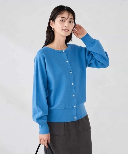 a.v.v(アーヴェヴェ)の「【2WAY】クルーネッククロップドカーディガン(カーディガン/ボレロ・レディース・クリーム/ブルー/オレンジ/ライラック・36/38/40)」の11枚目の写真