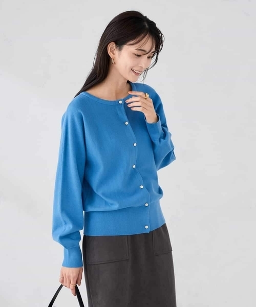 a.v.v(アーヴェヴェ)の「【2WAY】クルーネッククロップドカーディガン(カーディガン/ボレロ・レディース・クリーム/ブルー/オレンジ/ライラック・36/38/40)」の12枚目の写真