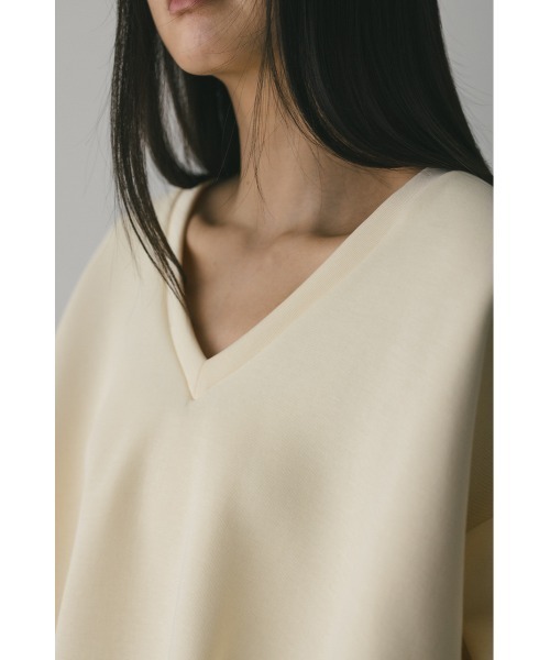 STYLEMIXER(スタイルミキサー)の「Vネックフォルムダンボールトップ(スウェット・レディース・パープル/アイボリー/ブラック/グレー・FREE)」の7枚目の写真