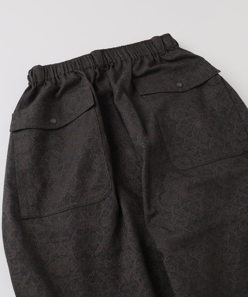 JOURNAL STANDARD J.S HOMESTEAD（ジャーナルスタンダードホームステッド）の「J.S.Homestead / アラベスク エア クルー パンツ（スラックス・メンズ・ブラック系その他/ライトグリーン/ベージュ・MEDIUM/LARGE）」の11枚目の写真