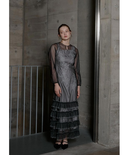 LE'RURE(リルアー)の「Lace motif frill line dress(ドレス・レディース・イエロー/グレー/ブラック・MEDIUM/TALL)」の4枚目の写真