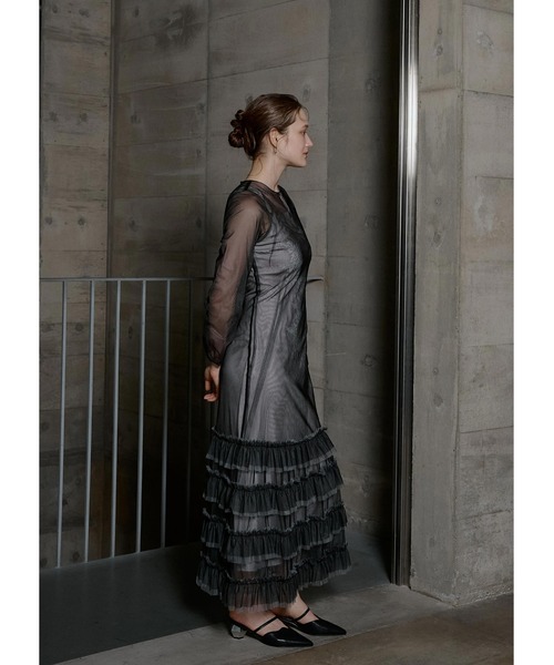 LE'RURE(リルアー)の「Lace motif frill line dress(ドレス・レディース・イエロー/グレー/ブラック・MEDIUM/TALL)」の5枚目の写真