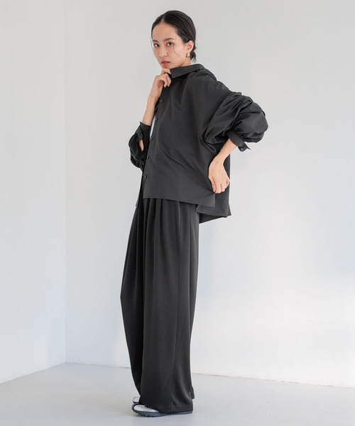 HEREIAM(ヘレイアム)の「【HEREIAM】ギャザーギャザーブラウス(シャツ/ブラウス・レディース・ライトブルー/ブラック/オフホワイト・FREE)」の20枚目の写真