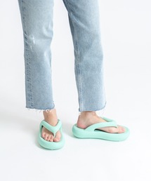 AVISPA（アビスパ）の「【avispa】軽量　トングサンダル　EVA（サンダル）」