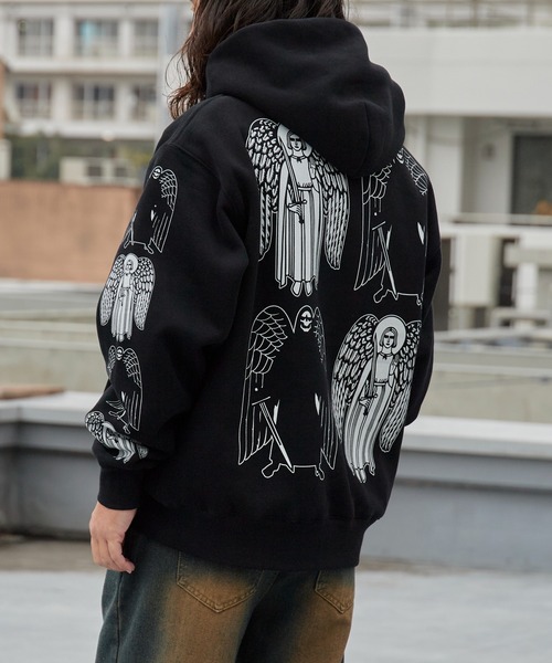 PLEASURES(プレジャー)の「PLEASURES/プレジャーズ ANGEL DEMON HOODIE ヘビーウェイト プルオーバーフーディー 2026年春夏(パーカー・メンズ・ブラック・M/L/XL)」の6枚目の写真