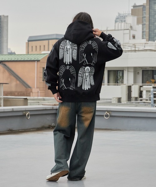 PLEASURES(プレジャー)の「PLEASURES/プレジャーズ ANGEL DEMON HOODIE ヘビーウェイト プルオーバーフーディー 2026年春夏(パーカー・メンズ・ブラック・M/L/XL)」の10枚目の写真