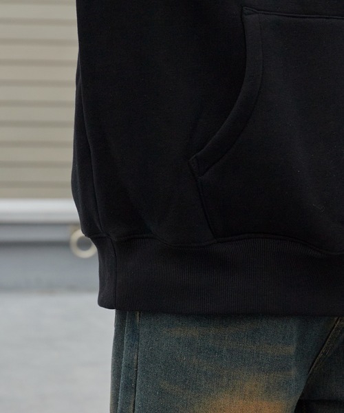 PLEASURES(プレジャー)の「PLEASURES/プレジャーズ ANGEL DEMON HOODIE ヘビーウェイト プルオーバーフーディー 2026年春夏(パーカー・メンズ・ブラック・M/L/XL)」の20枚目の写真