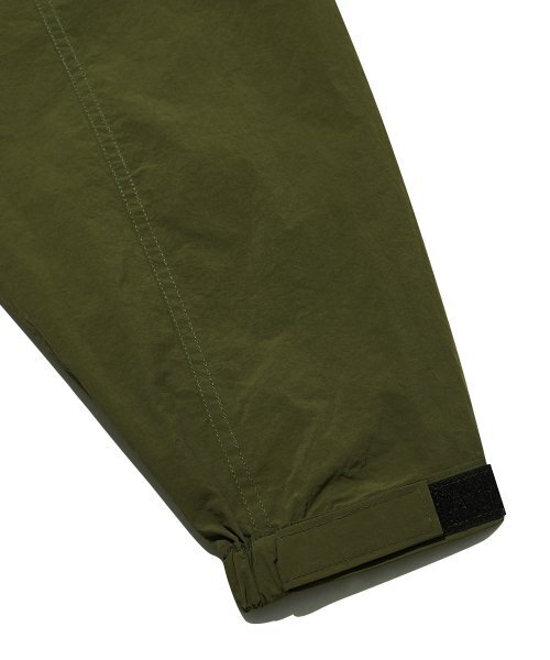 UNION BALANT(ユニオンバランテ)の「マウンテンミッドジャケットカーキ(ナイロンジャケット・メンズ・その他・M/L/XL)」の4枚目の写真