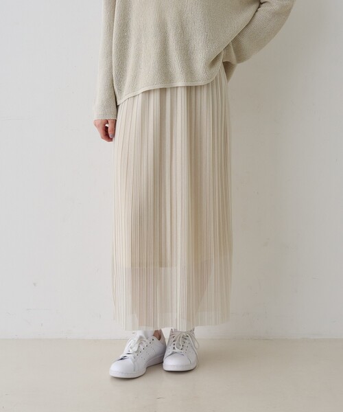 EMMA　ROUGE VIF（エマルージュヴィフ）の「【一部店舗限定】ラメシアープリーツスカート/春服/フェミニン/ウエストゴム/オフィスカジュアル（スカート・レディース・グレー/アイボリー・フリー）」の7枚目の写真