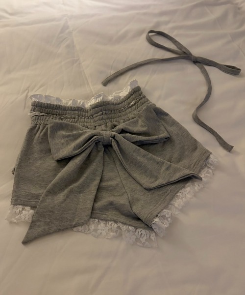 ALLuRing ChaRm(アリュリングチャーム)の「【ALLuRing ChaRm × melttxx_】lace dolly pants(スウェットパンツ・レディース・グレー・M/S)」の1枚目の写真