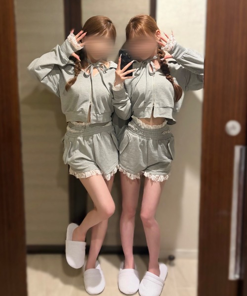 ALLuRing ChaRm(アリュリングチャーム)の「【ALLuRing ChaRm × melttxx_】lace dolly pants(スウェットパンツ・レディース・グレー・M/S)」の8枚目の写真