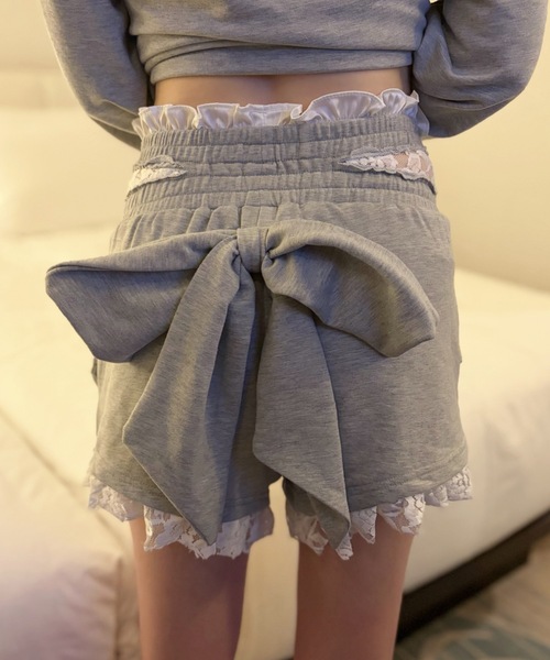 ALLuRing ChaRm(アリュリングチャーム)の「【ALLuRing ChaRm × melttxx_】lace dolly pants(スウェットパンツ・レディース・グレー・M/S)」の16枚目の写真