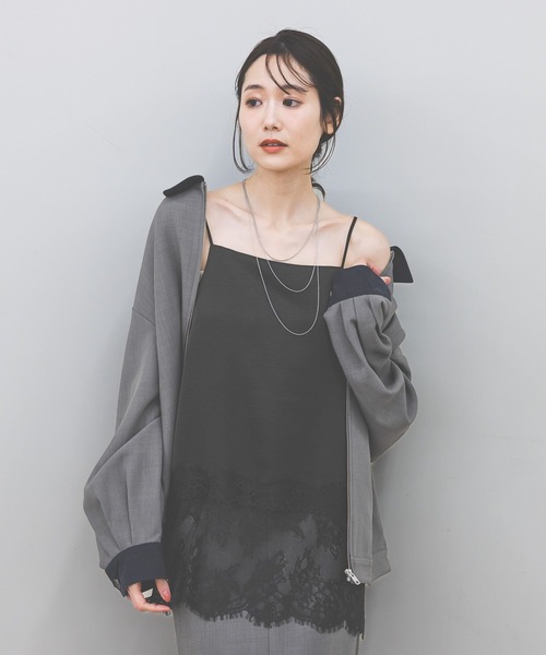 GLOBAL WORK（グローバルワーク）の「サテンレースキャミ/642681（キャミソール・レディース・ホワイト/ブラック・LARGE/MEDIUM）」の2枚目の写真