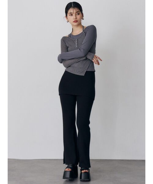 MURUA(ムルーア)の「オーバーラップトップス(Tシャツ/カットソー・レディース・ブラック/ホワイト/グレー・FREE)」の6枚目の写真