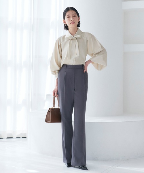 RUIRUE BOUTIQUE(ルイルエブティック)の「洗える/2WAY | ラグランタックスリーブ ボウタイブラウス | ブラウス・トップス・シャツ・オケージョンブラウス・長袖ブラウス・きれいめブラウス・オフィスカジュアルブラウス(シャツ/ブラウス・レディース・ペールイエロー/ライトベージュ/ラベンダー/ブルー/ホワイト・L/M)」の12枚目の写真