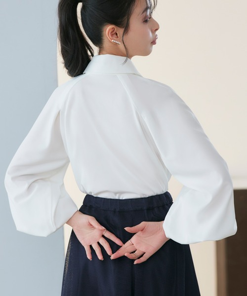 RUIRUE BOUTIQUE(ルイルエブティック)の「洗える/2WAY | ラグランタックスリーブ ボウタイブラウス | ブラウス・トップス・シャツ・オケージョンブラウス・長袖ブラウス・きれいめブラウス・オフィスカジュアルブラウス(シャツ/ブラウス・レディース・ペールイエロー/ライトベージュ/ラベンダー/ブルー/ホワイト・L/M)」の7枚目の写真