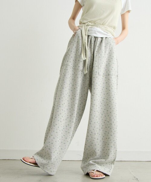 CIAOPANIC TYPY（チャオパニックティピー）の「【UNISEX】【シルエット調整可】ピグメント加工ワッフルイージーパンツ/WEB限定カラーあり（スウェットパンツ・レディース・サックスブルー/ブラック/カーキ/ネイビー/ベージュ/ピンク/グレー/オリーブ/ブラウン/グレー系その他/ダークブルー/グレー系その他2/インディゴブルー・LARGE/MEDIUM）」の4枚目の写真