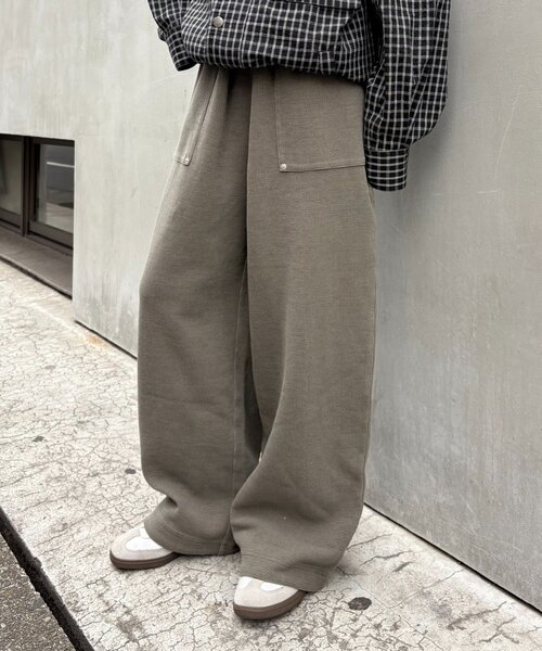 CIAOPANIC TYPY(チャオパニックティピー)の「【UNISEX】ピグメント加工ワッフルイージーパンツ(その他パンツ・レディース・サックスブルー/ブラック/カーキ/ネイビー/ベージュ・LARGE/MEDIUM)」の13枚目の写真