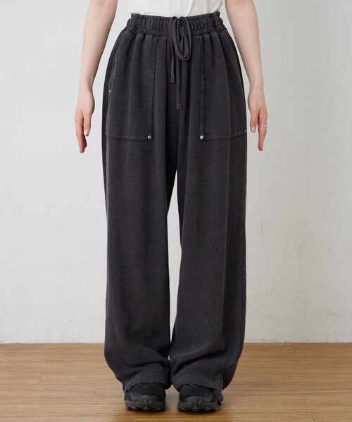 CIAOPANIC TYPY(チャオパニックティピー)の「【UNISEX】【シルエット調整可】ピグメント加工ワッフルイージーパンツ/WEB限定カラーあり(スウェットパンツ・レディース・サックスブルー/ブラック/カーキ/ネイビー/ベージュ/ピンク/グレー・LARGE/MEDIUM)」の8枚目の写真