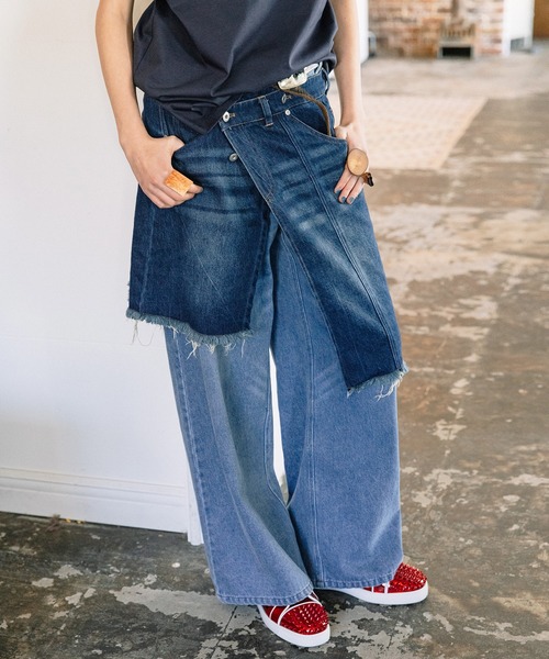 AULA AILA（アウラアイラ）の「オーバーラップスカートレイヤードデザインデニムパンツ（デニムパンツ・レディース・インディゴブルー/ライトブルー/ブラック・1/0）」の11枚目の写真