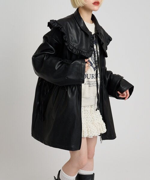 w closet（ダブルクローゼット）の「フリル衿付きPUレザージャケット（その他アウター・レディース・ブラック/ブラウン/ベージュ・FREE）」の2枚目の写真