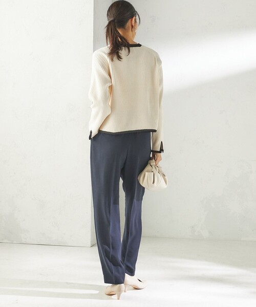 SHIPS（シップス）の「〈接触冷感 / UVカット〉Refinel テーパード パンツ（セレモニー対応可）（その他パンツ・レディース・ベージュ系/ネイビー/アイボリー・36/34/38/40）」の14枚目の写真