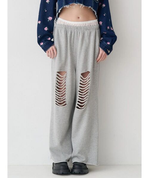 EVRIS（エヴリス）の「レースドッキングダメージスウェットワイドパンツ【セットアップ着用可能】（スウェットパンツ・レディース・その他1/ブラック/グレー・FREE）」の3枚目の写真