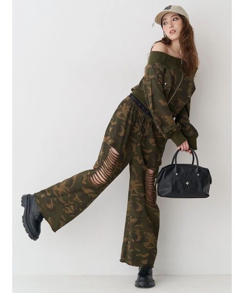 EVRIS（エヴリス）の「レースドッキングダメージスウェットワイドパンツ【セットアップ着用可能】（スウェットパンツ・レディース・その他1/ブラック/グレー・FREE）」の20枚目の写真